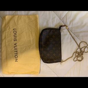 Louis Vuitton Pochette